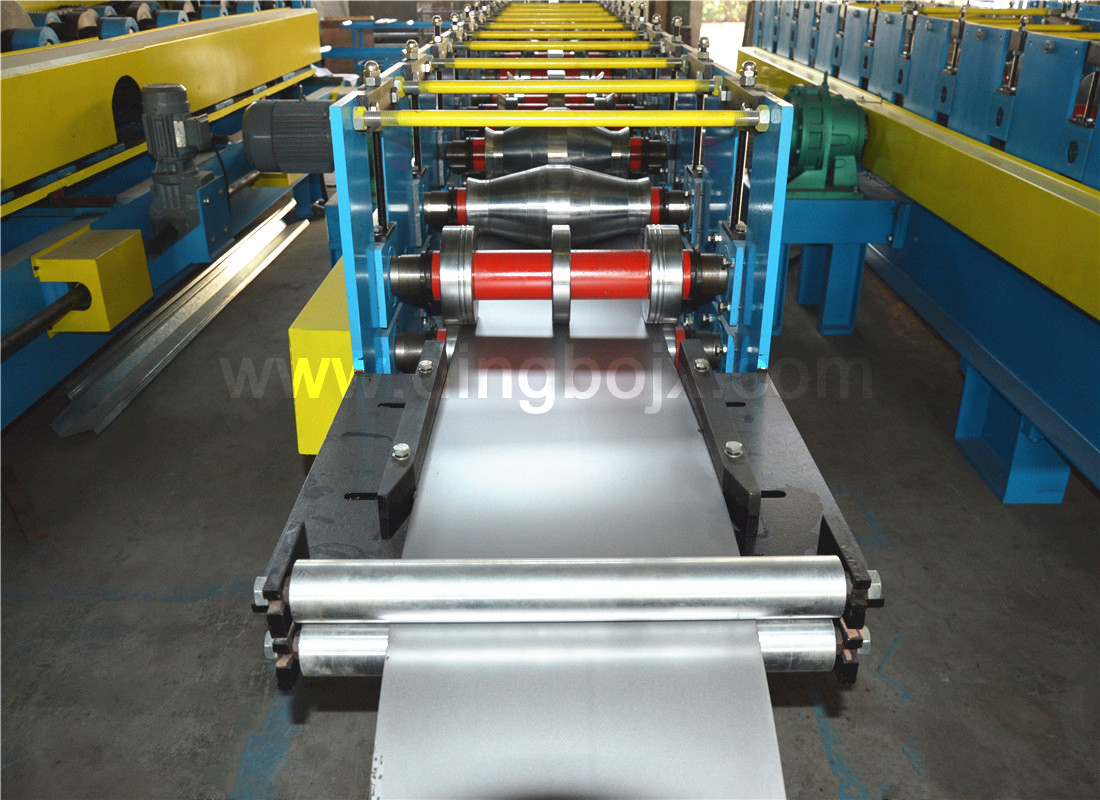 Hat Unistrut Channel Roll Forming Machine , Metal Forming Equipment Control System Plc